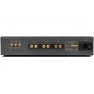 AV100